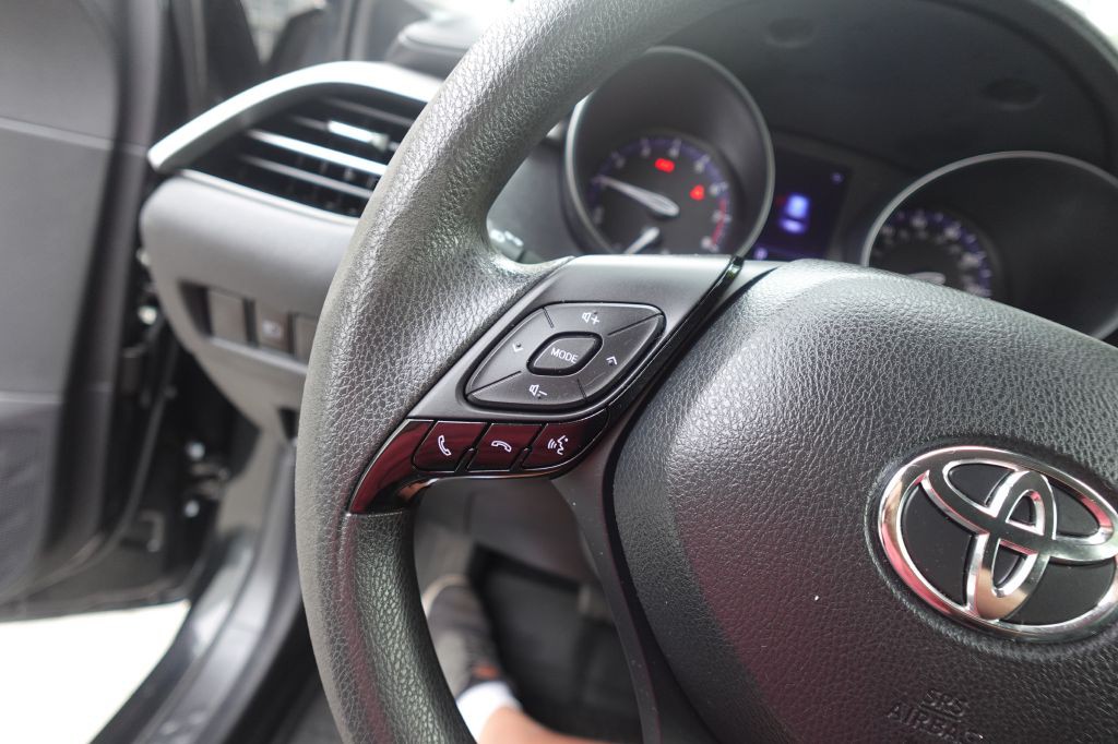 2020 Toyota C-HR Image 14
