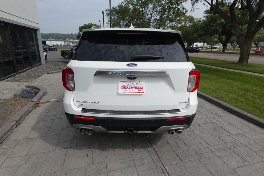 2020 Ford Explorer Image 3