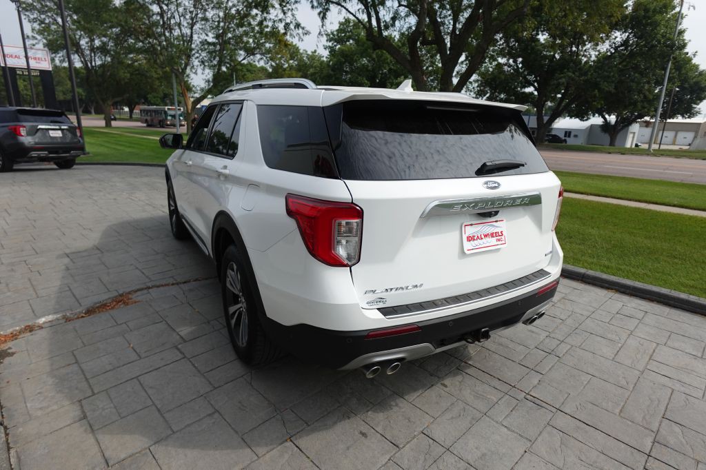 2020 Ford Explorer Image 4