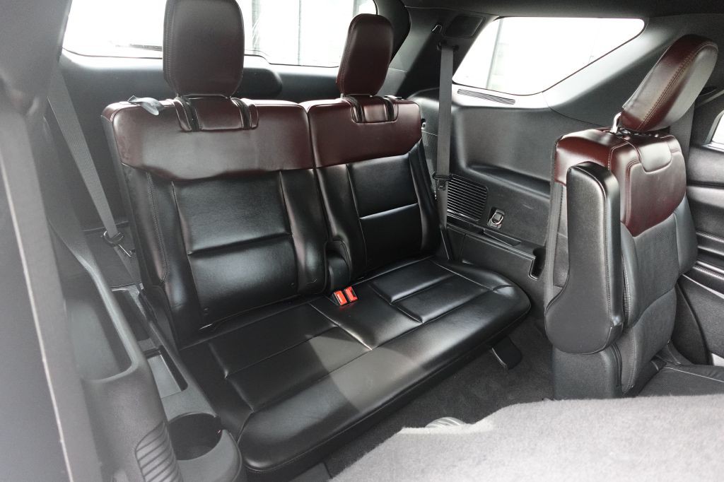 2020 Ford Explorer Image 13