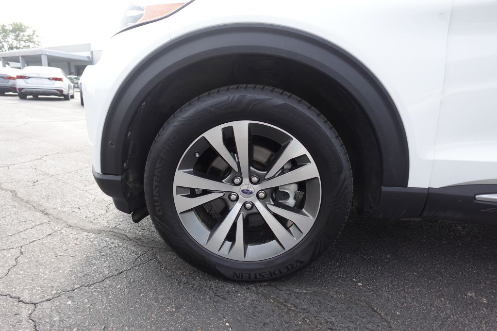2020 Ford Explorer Image 22