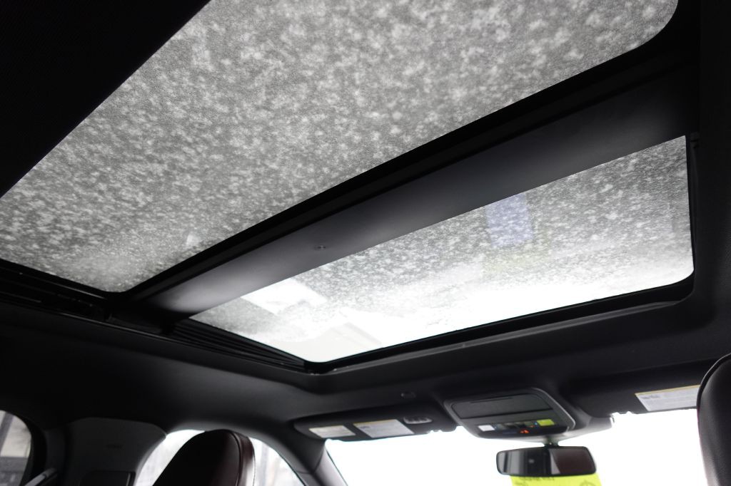 2020 Ford Explorer Image 16