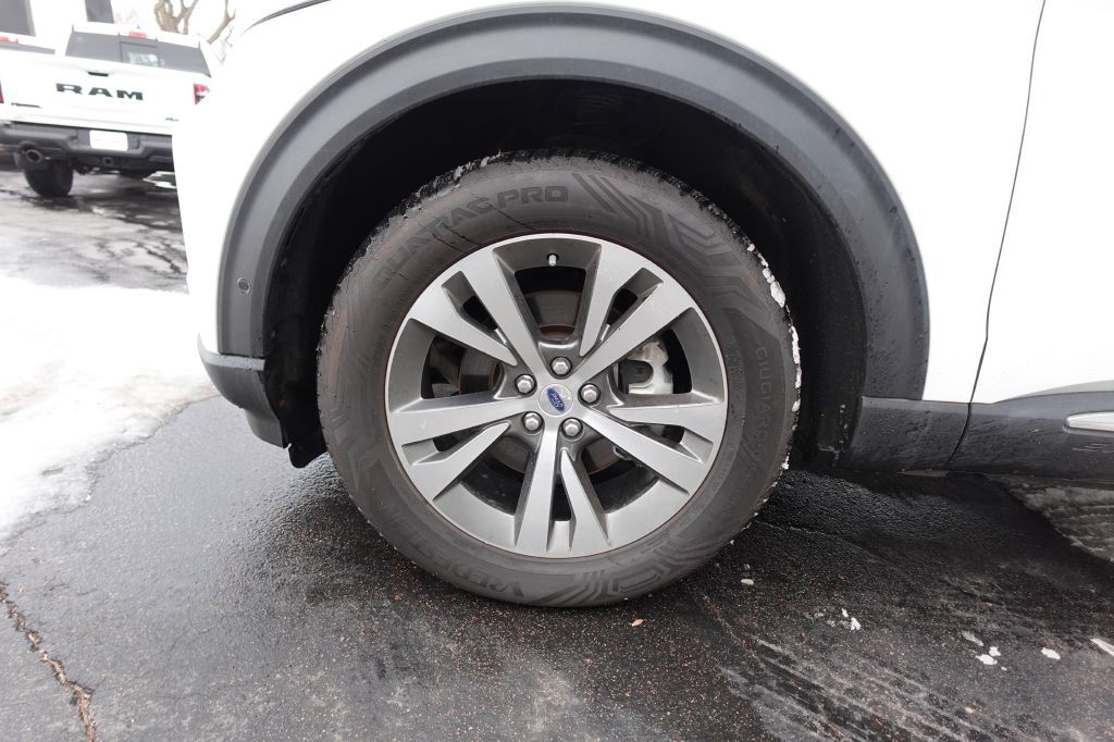 2020 Ford Explorer Image 22