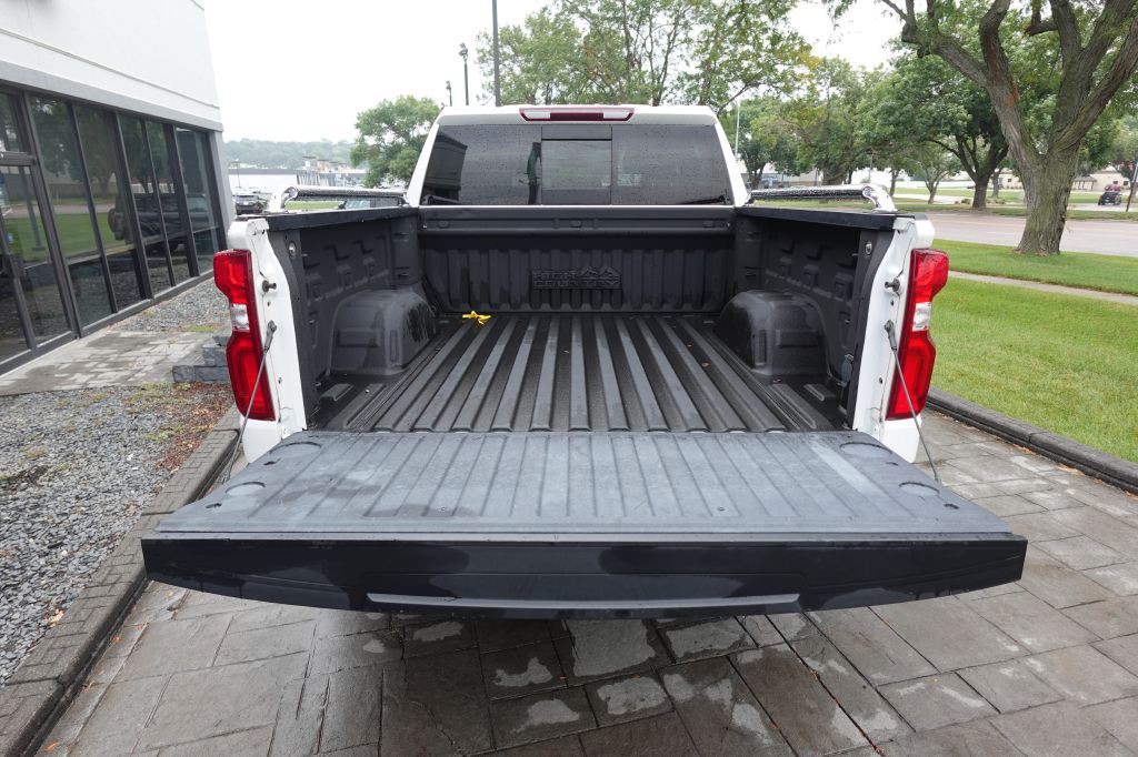 2019 Chevrolet Silverado 1500 Image 11