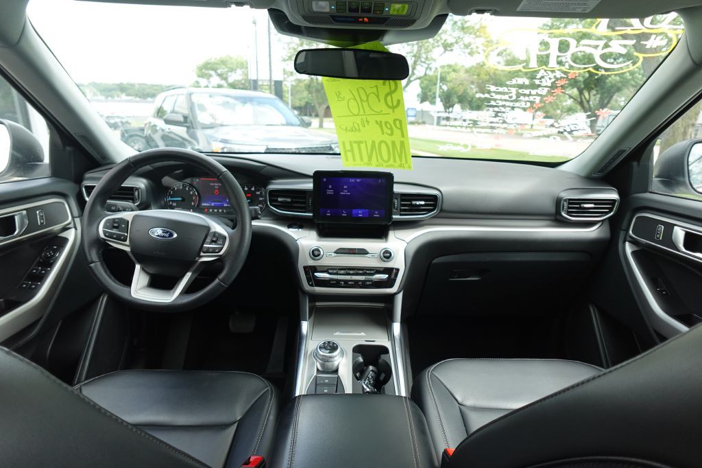 2024 Ford Explorer Image 17