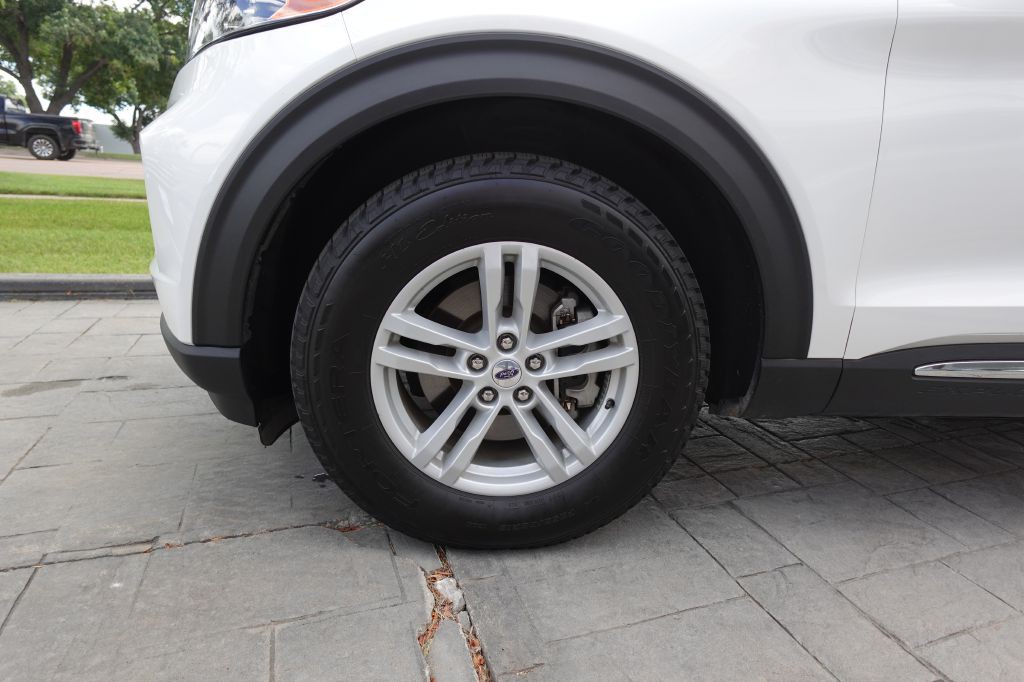 2024 Ford Explorer Image 21