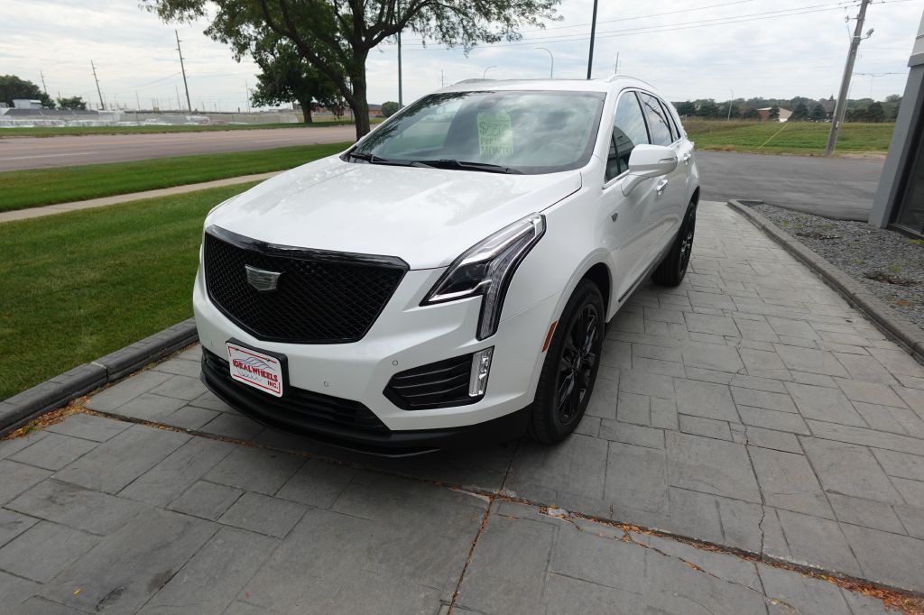 2022 Cadillac XT5 Image 6