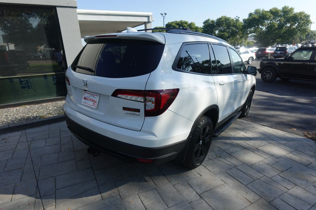 2022 Honda Pilot Image 2