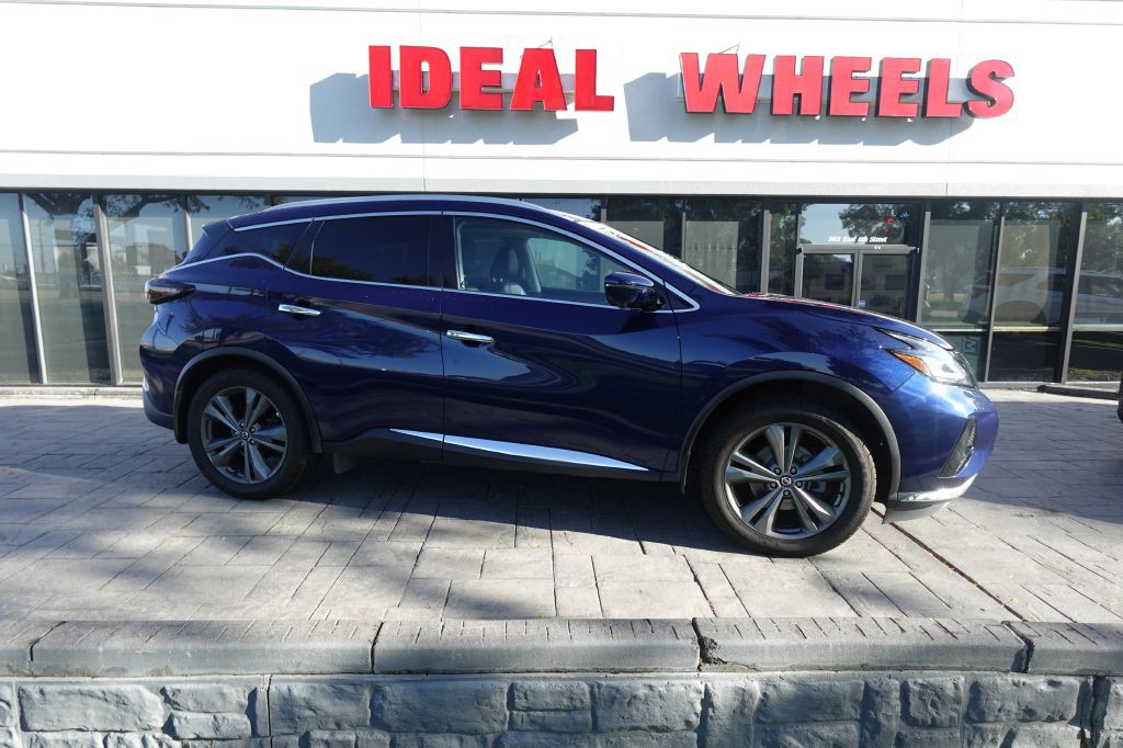 2020 Nissan Murano Image 1