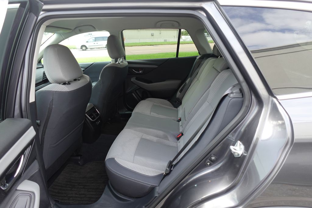 2022 Subaru Outback Image 10