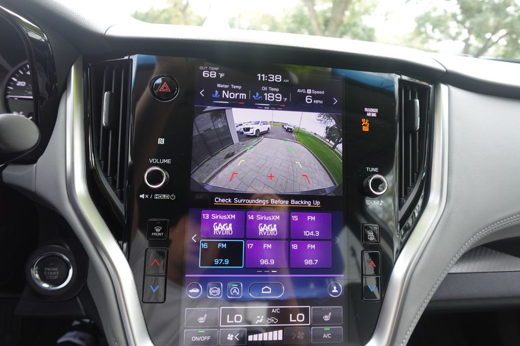 2022 Subaru Outback Image 17