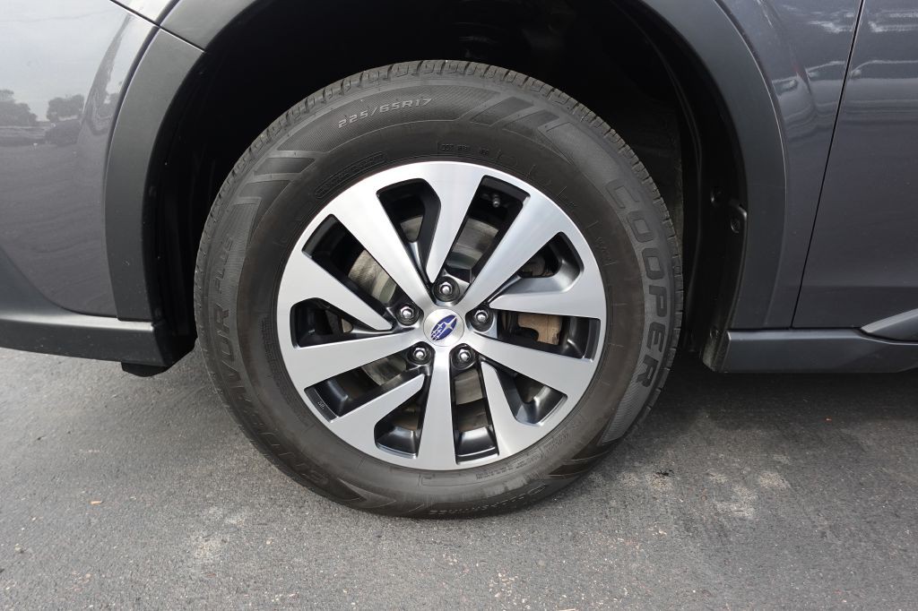 2022 Subaru Outback Image 18