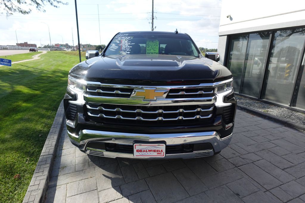 2023 Chevrolet Silverado 1500 Image 7