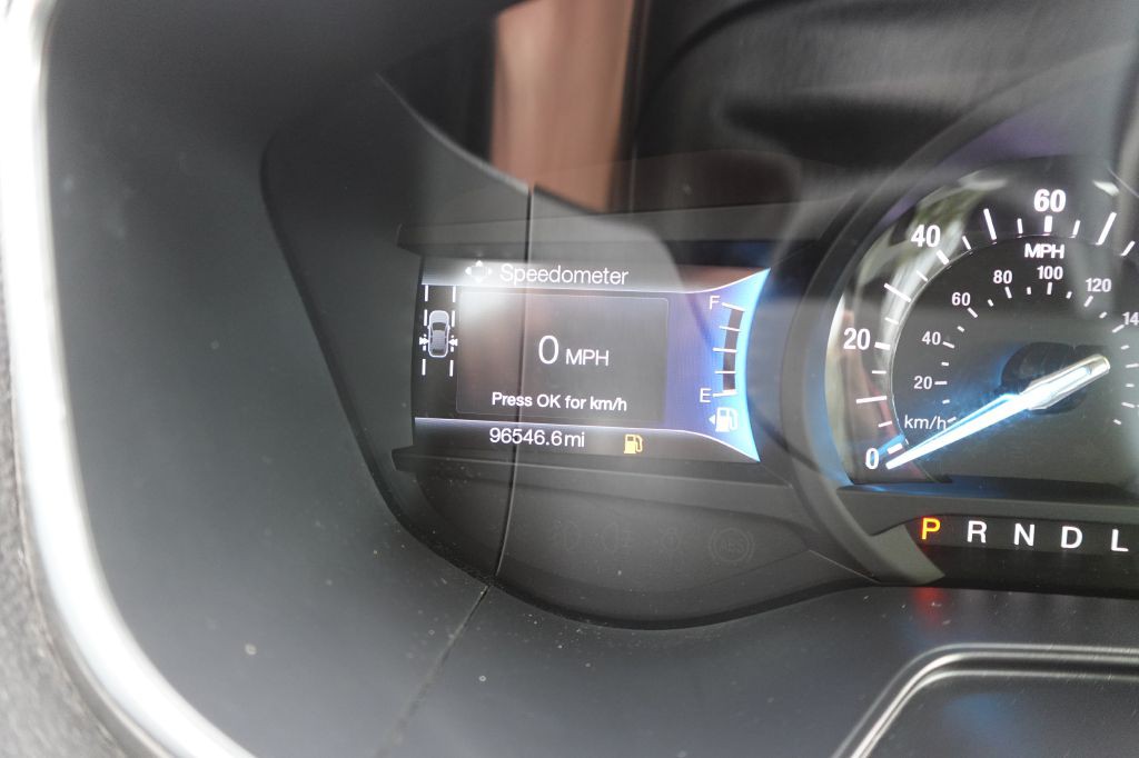 2019 Ford Fusion Image 18