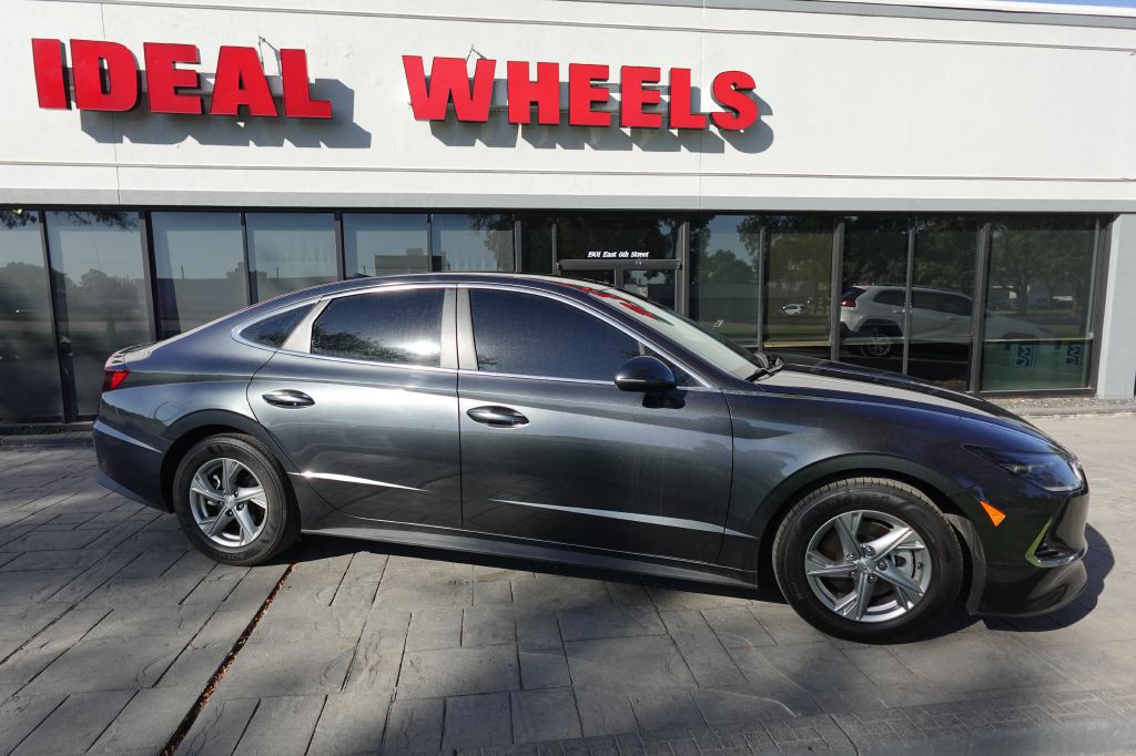 2023 Hyundai Sonata Image 2