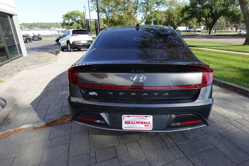 2023 Hyundai Sonata Image 4