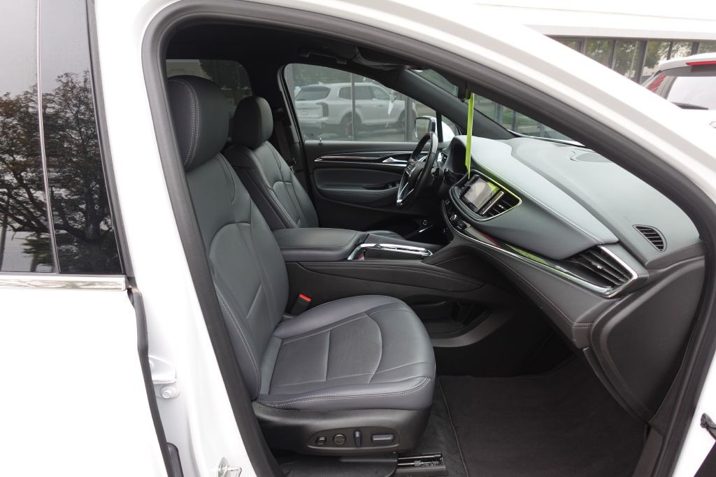 2024 Buick Enclave Image 15