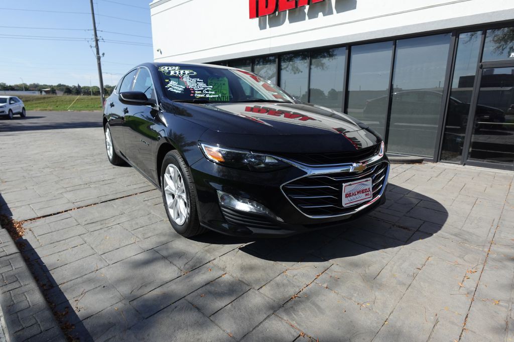 2024 Chevrolet Malibu Image 8