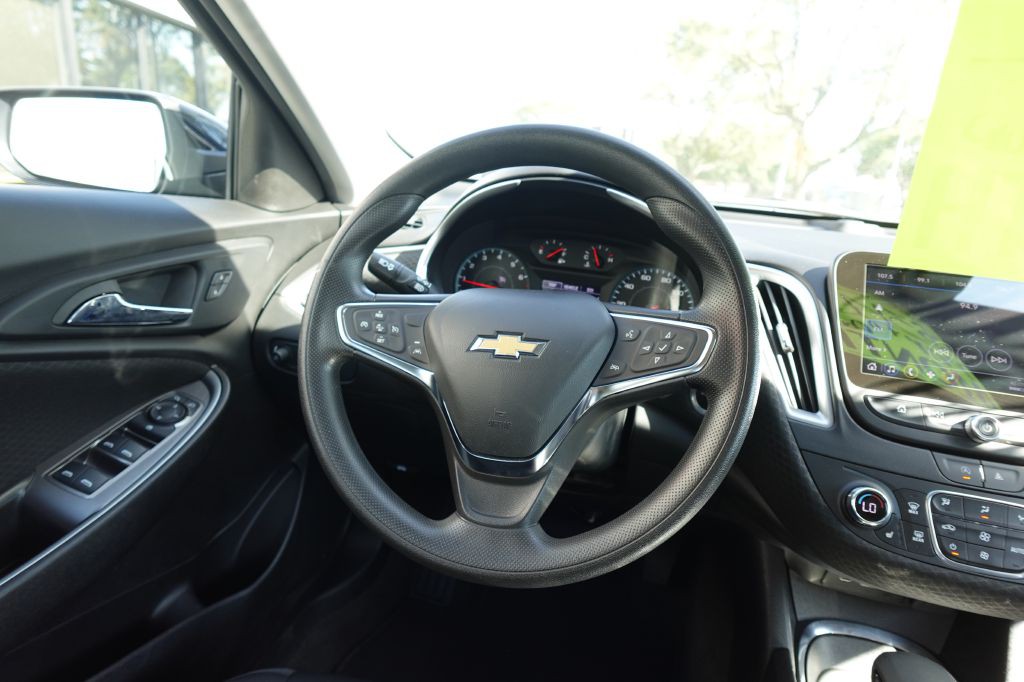 2024 Chevrolet Malibu Image 14