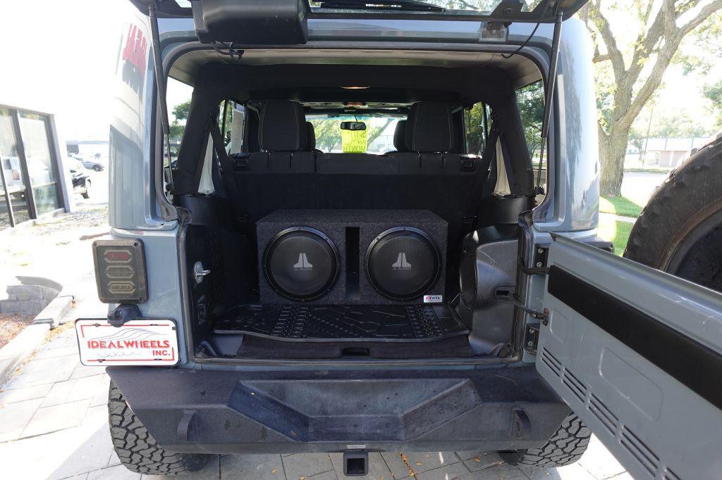 2014 Jeep Wrangler Unlimited Image 11