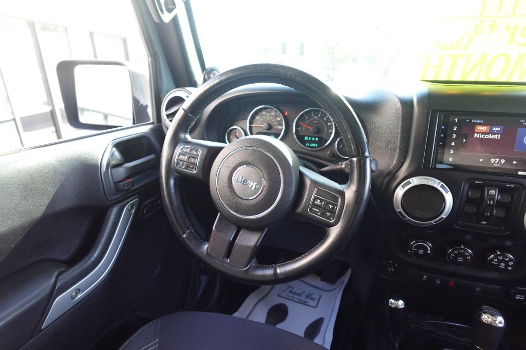 2014 Jeep Wrangler Unlimited Image 14