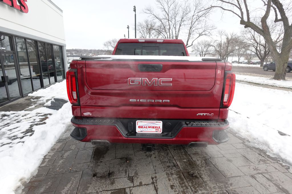 2020 GMC Sierra Image 3