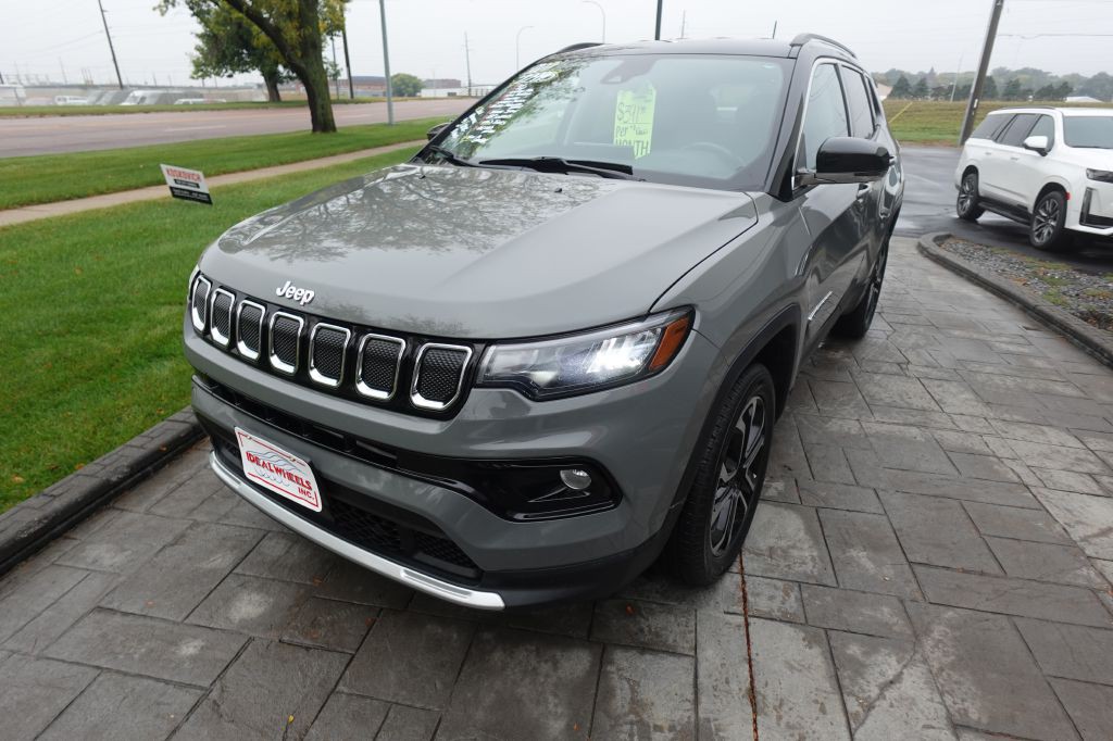 2022 Jeep Compass Image 6