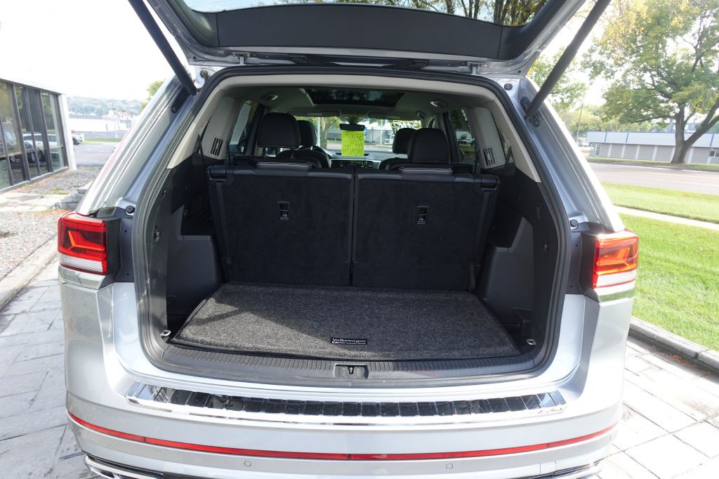 2022 Volkswagen Atlas Image 12