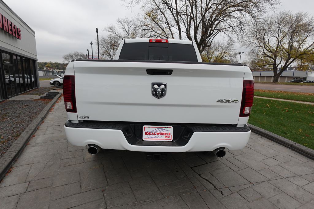 2016 RAM 1500 Image 3