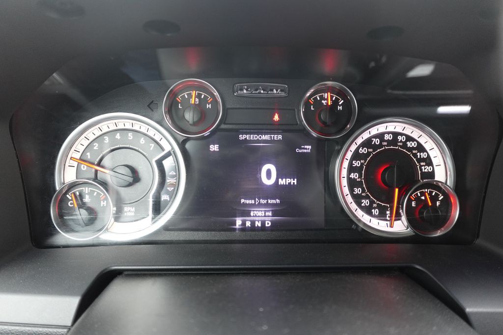 2016 RAM 1500 Image 17