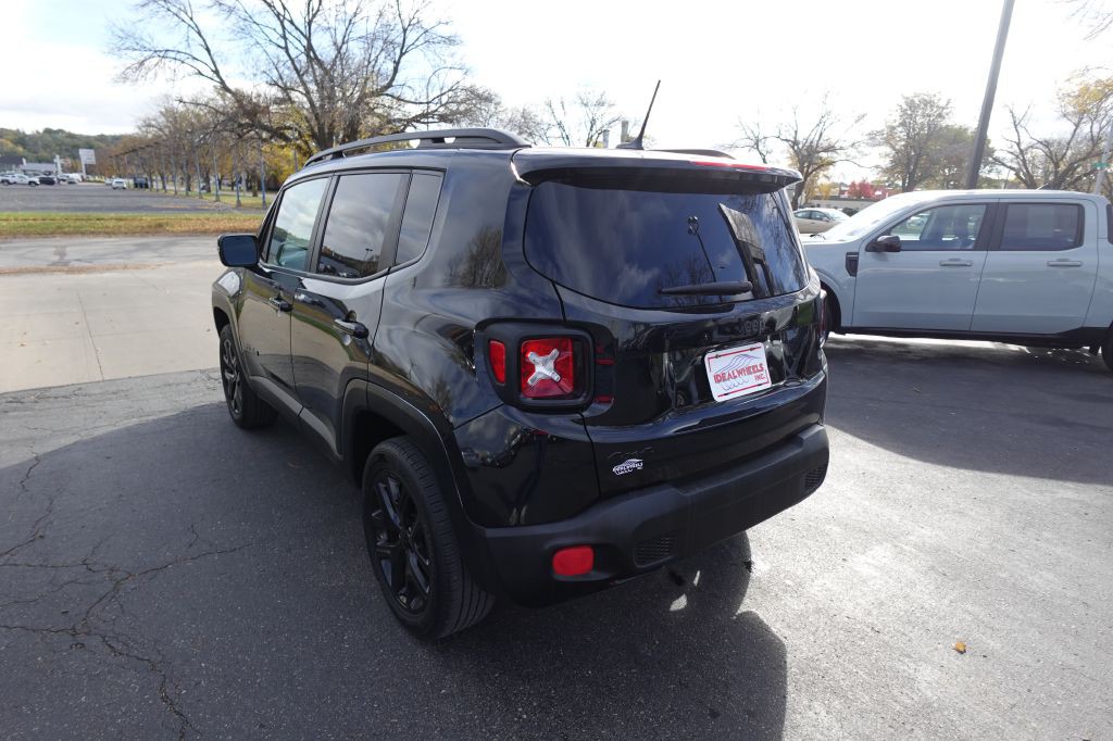 2017 Jeep Renegade Image 7