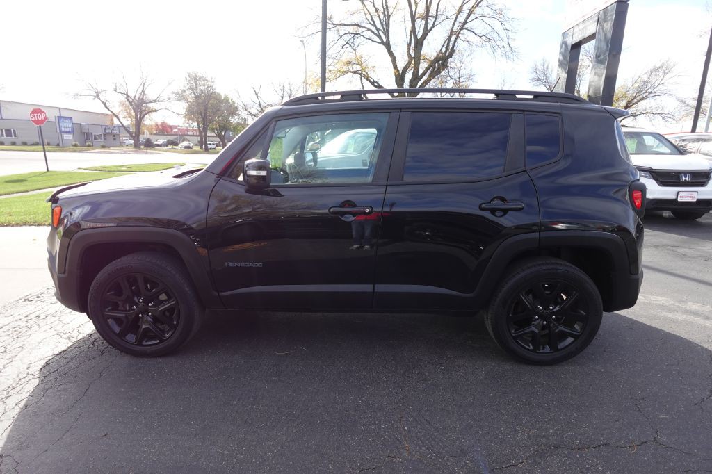 2017 Jeep Renegade Image 8