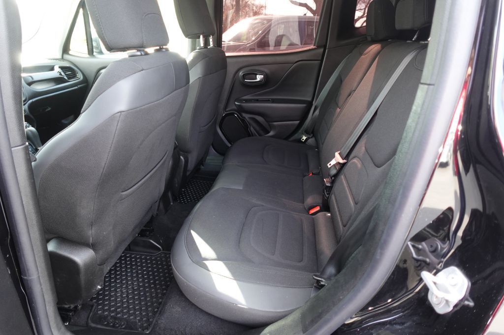 2017 Jeep Renegade Image 10