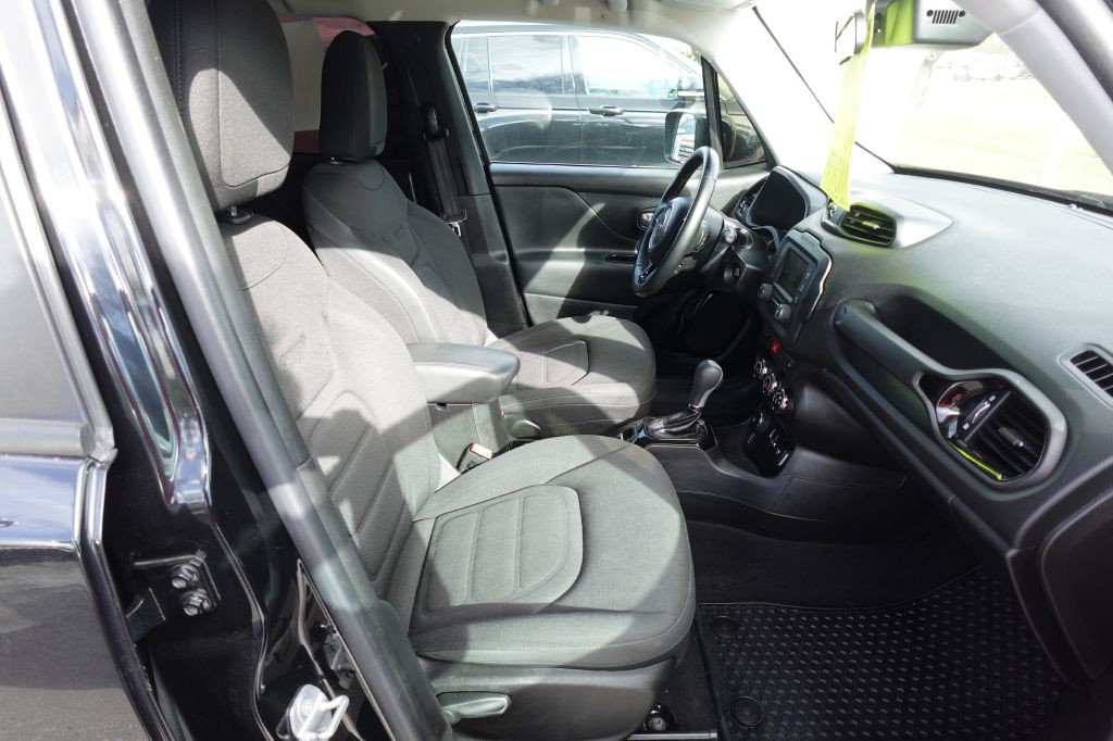 2017 Jeep Renegade Image 13