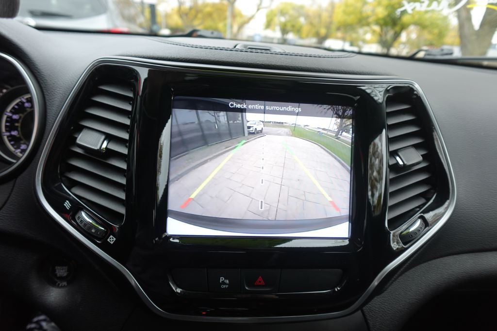 2020 Jeep Cherokee Image 16