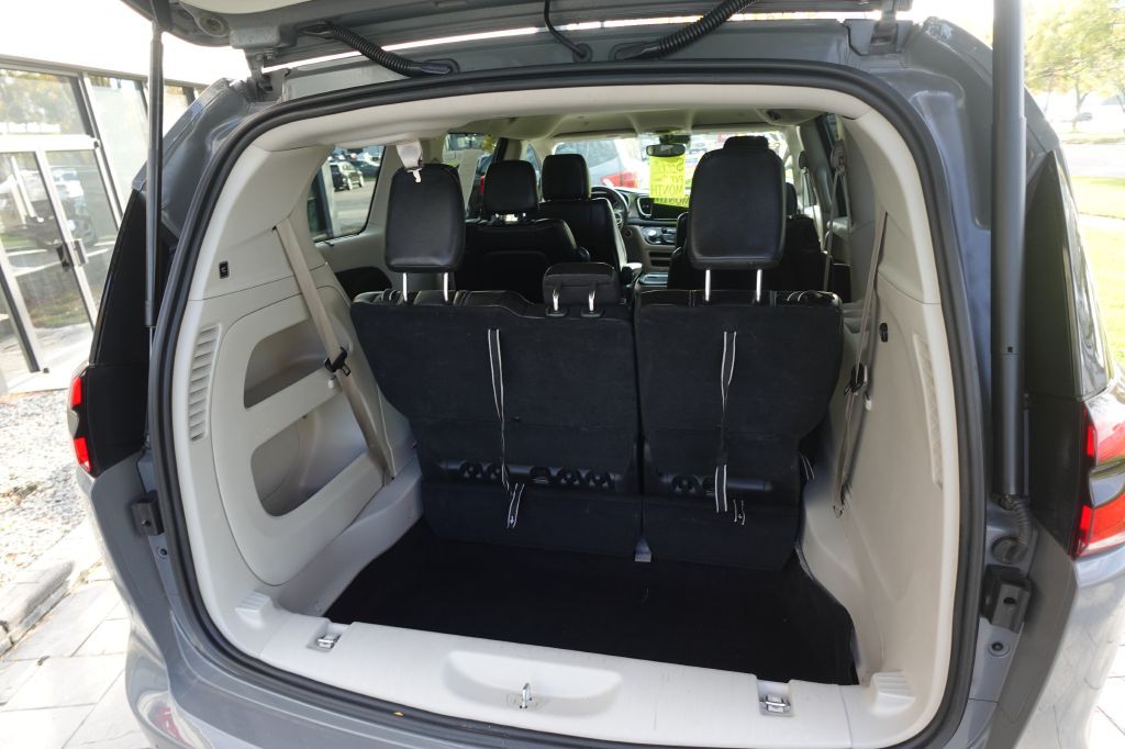 2022 Chrysler Pacifica Image 14