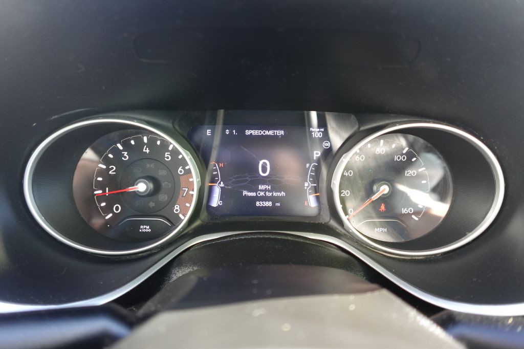 2019 Jeep Compass Image 16