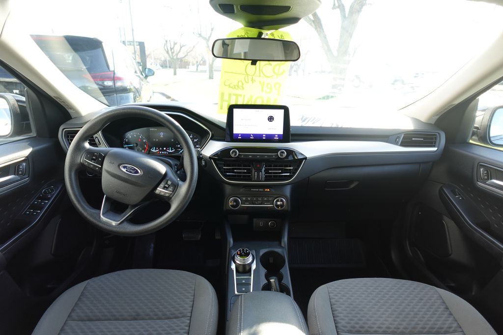 2020 Ford Escape Image 15