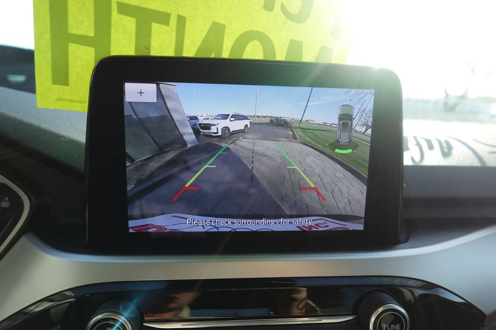 2020 Ford Escape Image 17