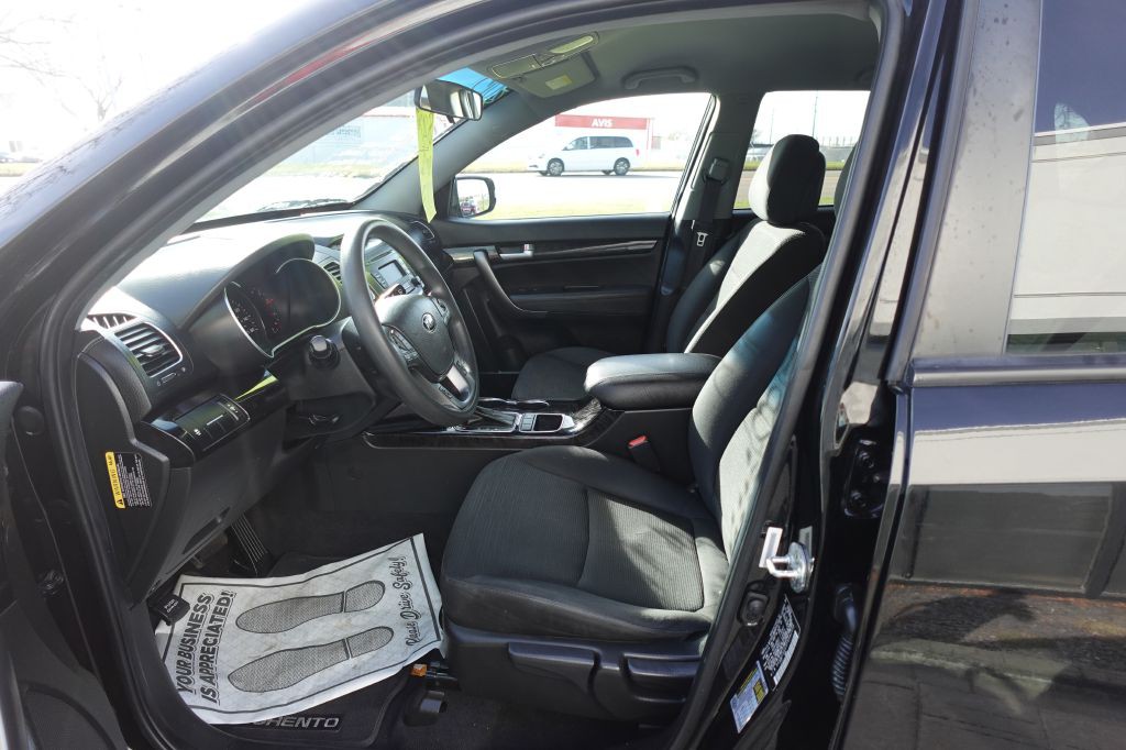 2015 Kia Sorento Image 9