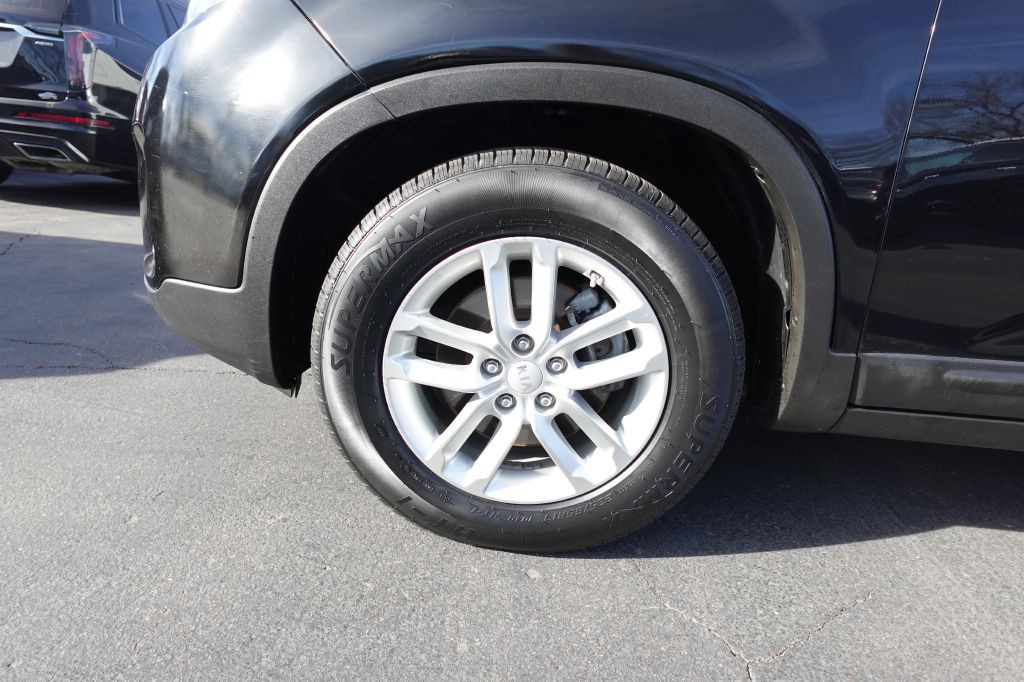 2015 Kia Sorento Image 18