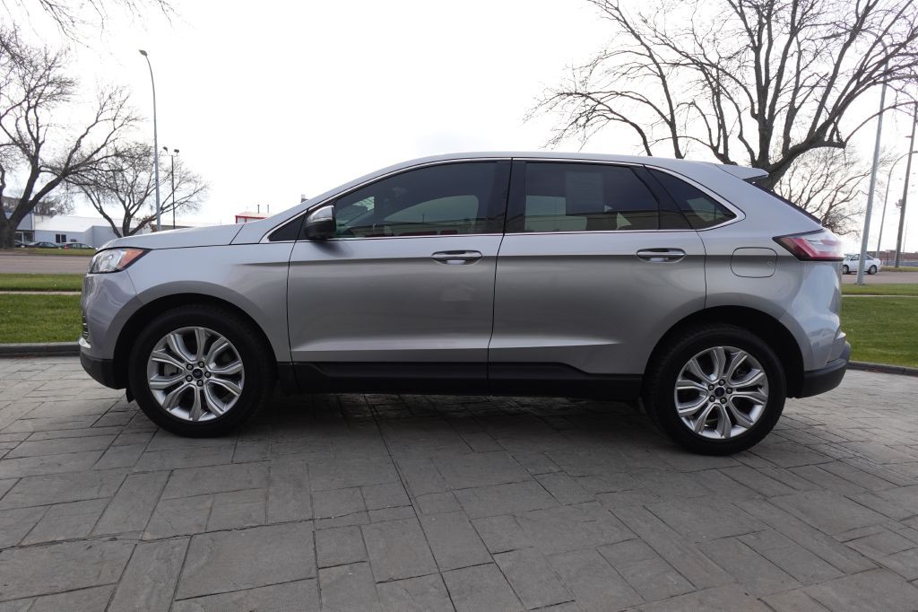 2022 Ford Edge Image 5