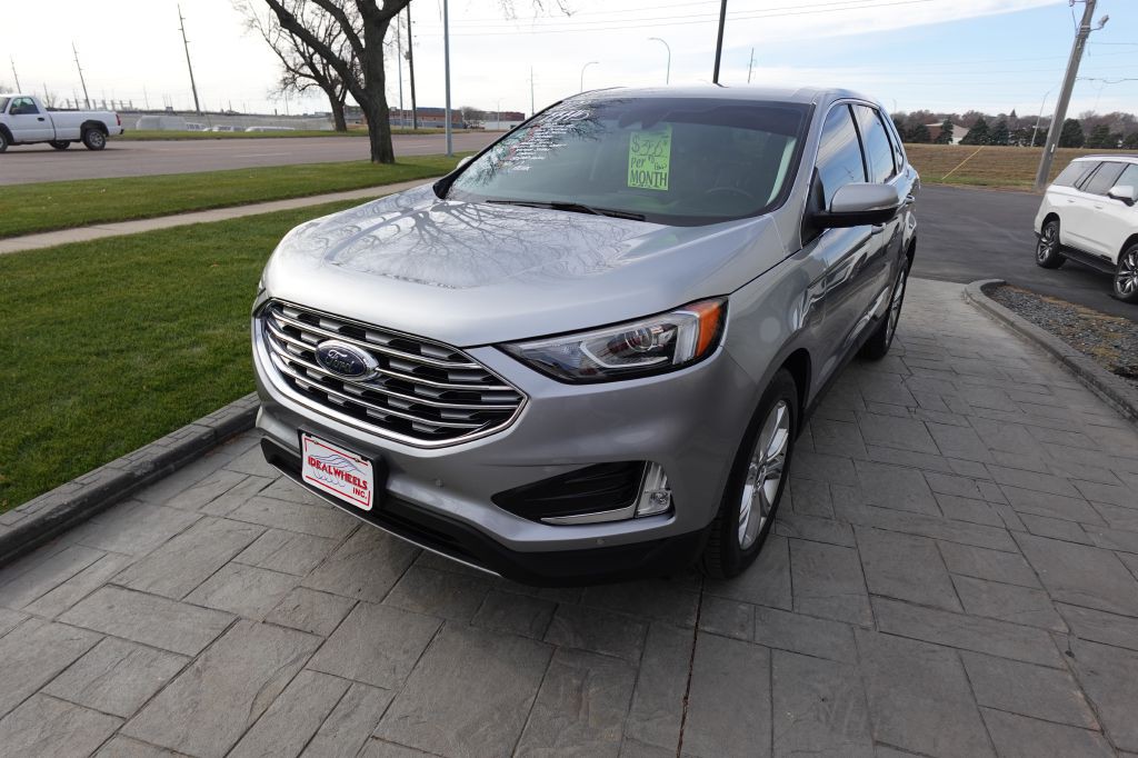 2022 Ford Edge Image 6
