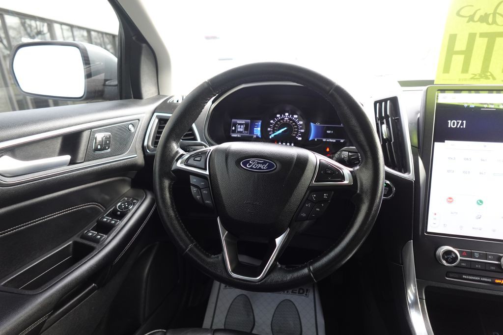 2022 Ford Edge Image 14