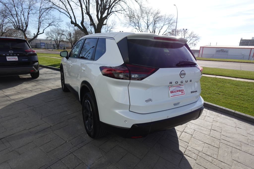 2024 Nissan Rogue Image 4