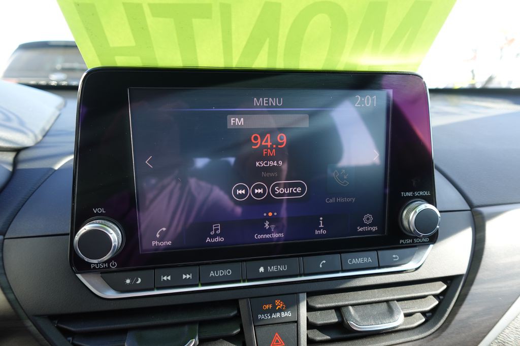 2024 Nissan Altima Image 11