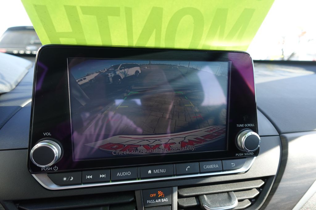 2024 Nissan Altima Image 12