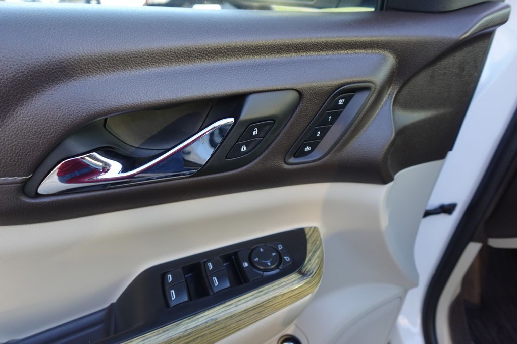 2019 GMC Acadia Image 17