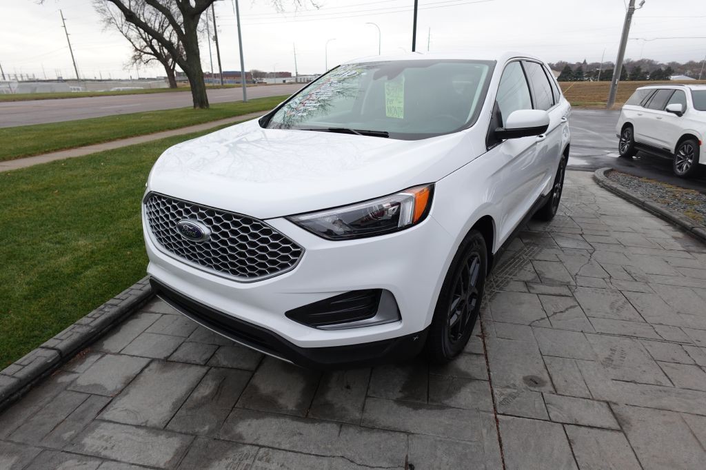 2024 Ford Edge Image 6