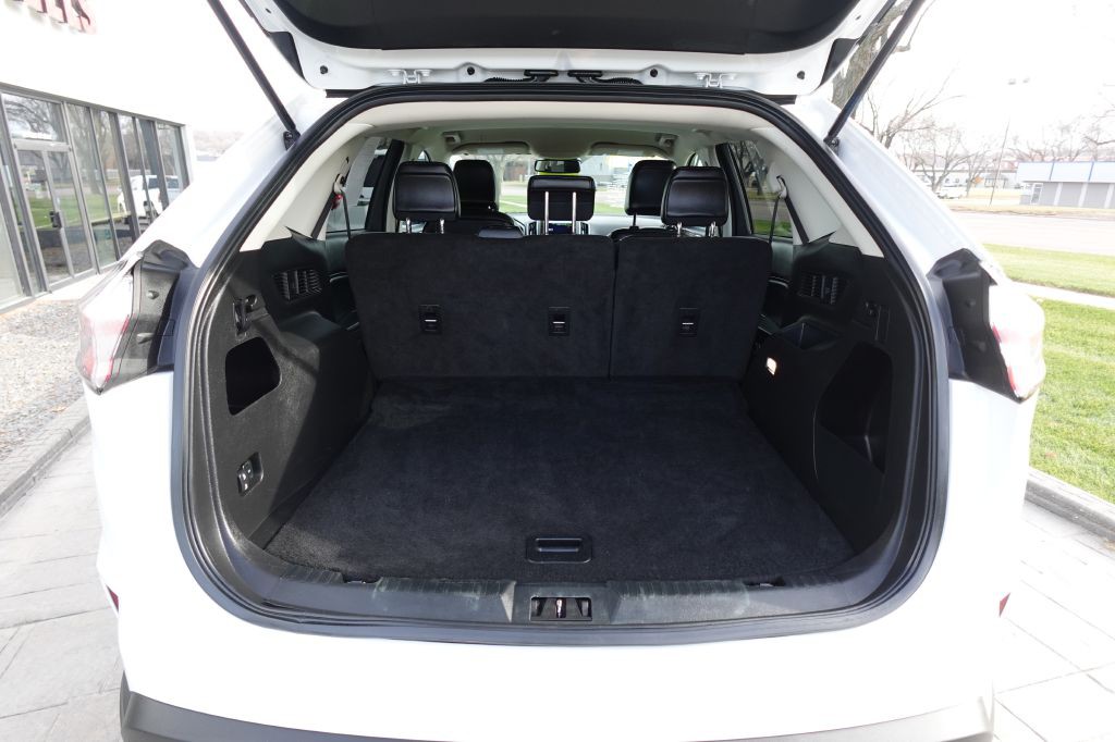 2024 Ford Edge Image 11